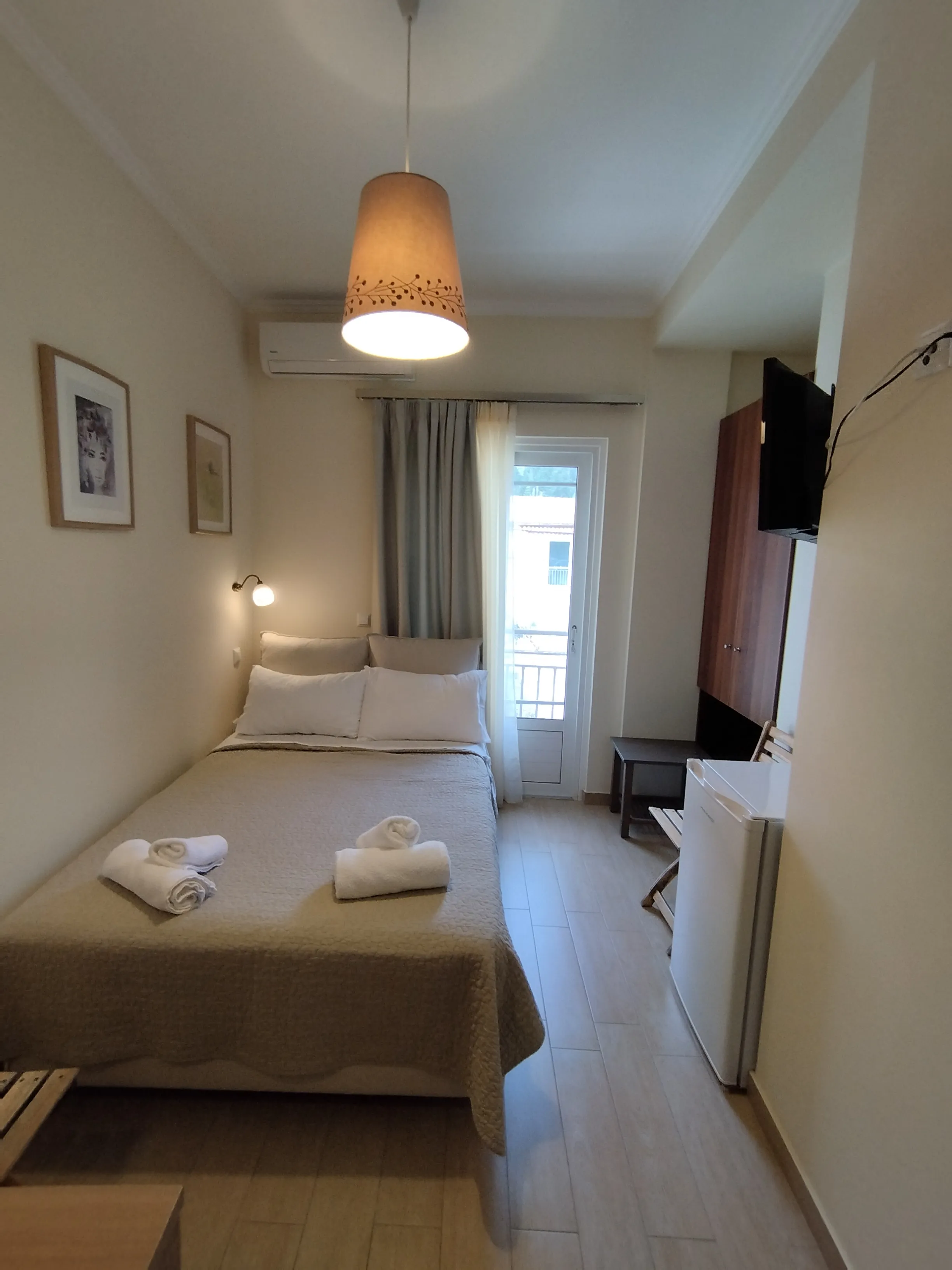 Budget Room